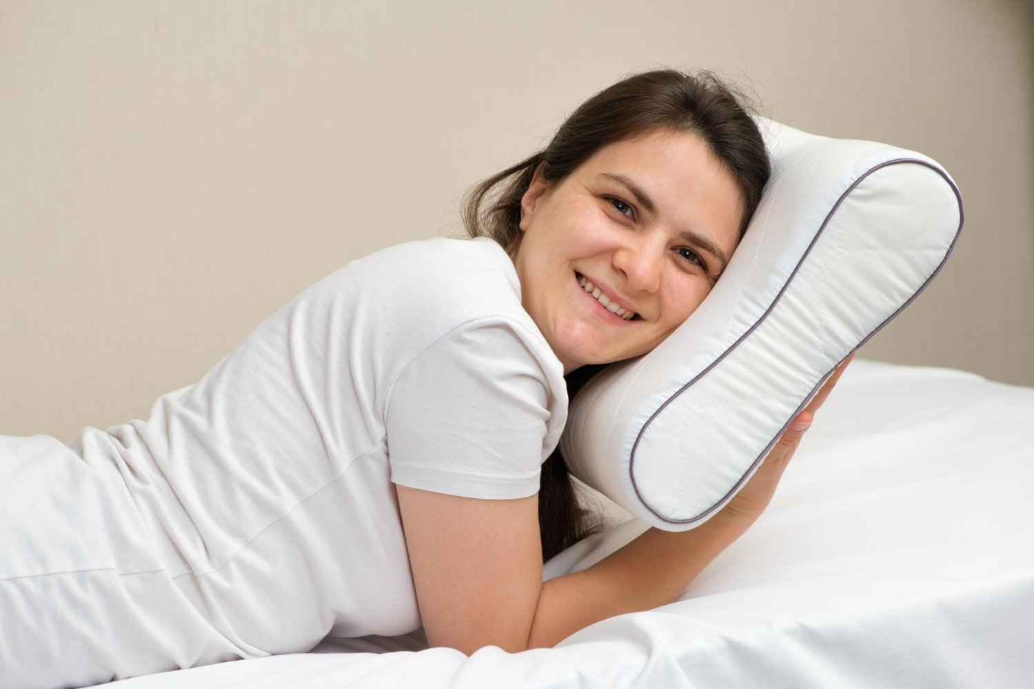 Guide to Selecting the Best Pillows for Comfort and Support